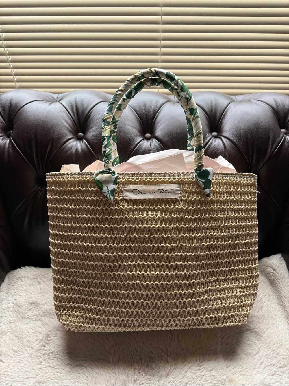 Oscar de la Renta Parfums Straw Woven Tote Bag with Green Floral Handles NEW